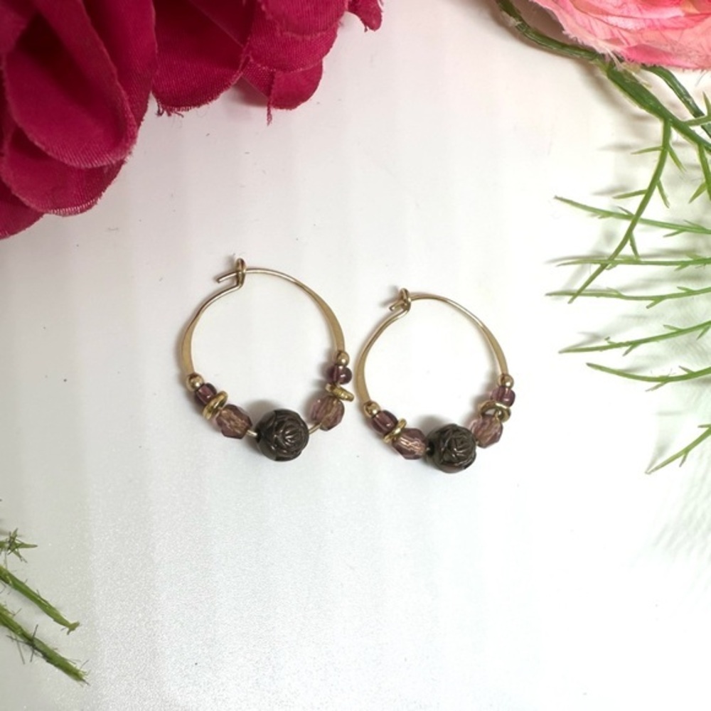 NEW⚜️Mauve Rose Crystal Beaded Hoop Earrings